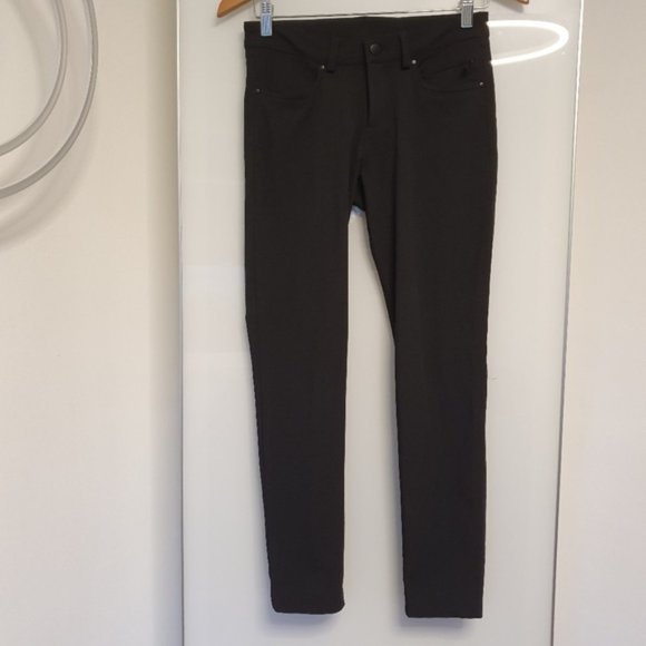 Lululemon Everyday pants - Picture 3 of 7